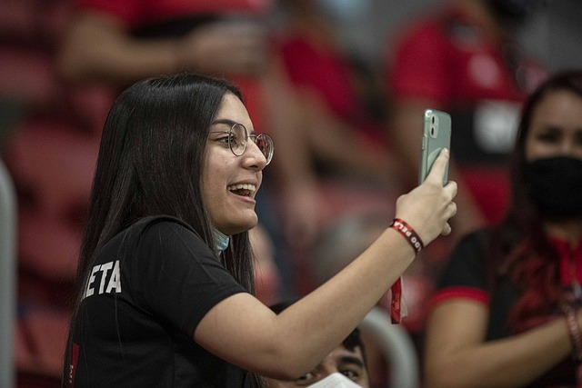 随着政策支 随着政策支